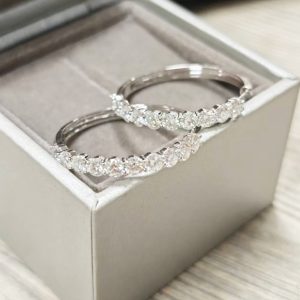 14K Solid White Gold Moissanite Earring