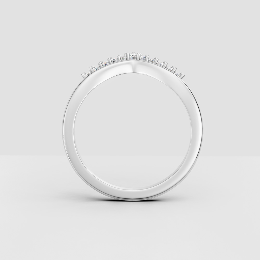 10K Gold Ring with Round Cut Gems - Image 3