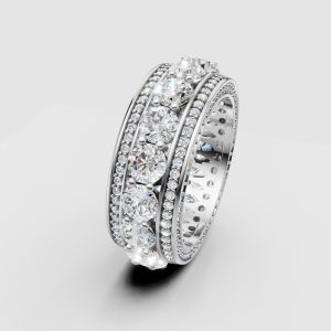 18K Gold Ring with Round Cut Gems